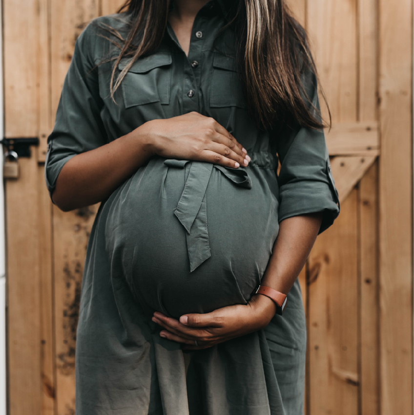 Pourquoi les femmes enceintes doivent vraiment se faire vacciner contre la Covid-19 ?
